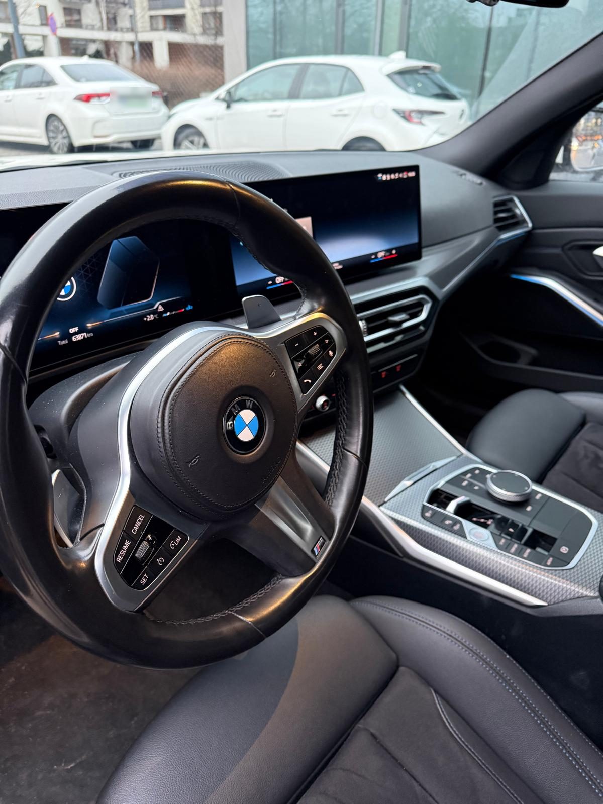 Kierownica i kokpit BMW 318i G20 2023